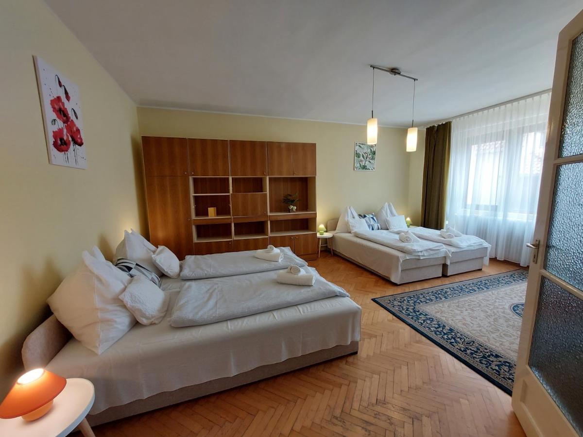 Barbara Apartmanhaz 케츨리 외부 사진